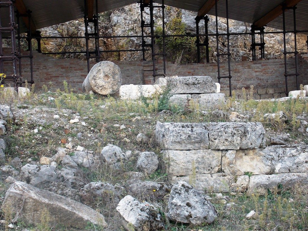 Temple of Angizia 02.JPG